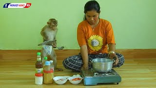 Master Chef Monkey | Adorable Kako Cooking Caramelized Pork and Eggs Recipe