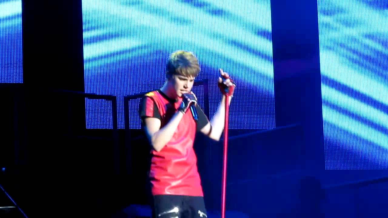 That Should Be Me-Justin Bieber Mexico 1 Oct.