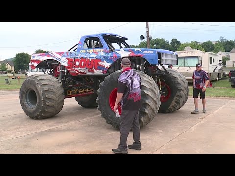 Monster Truck - Bootlegger - 4-Wheel Jamboree