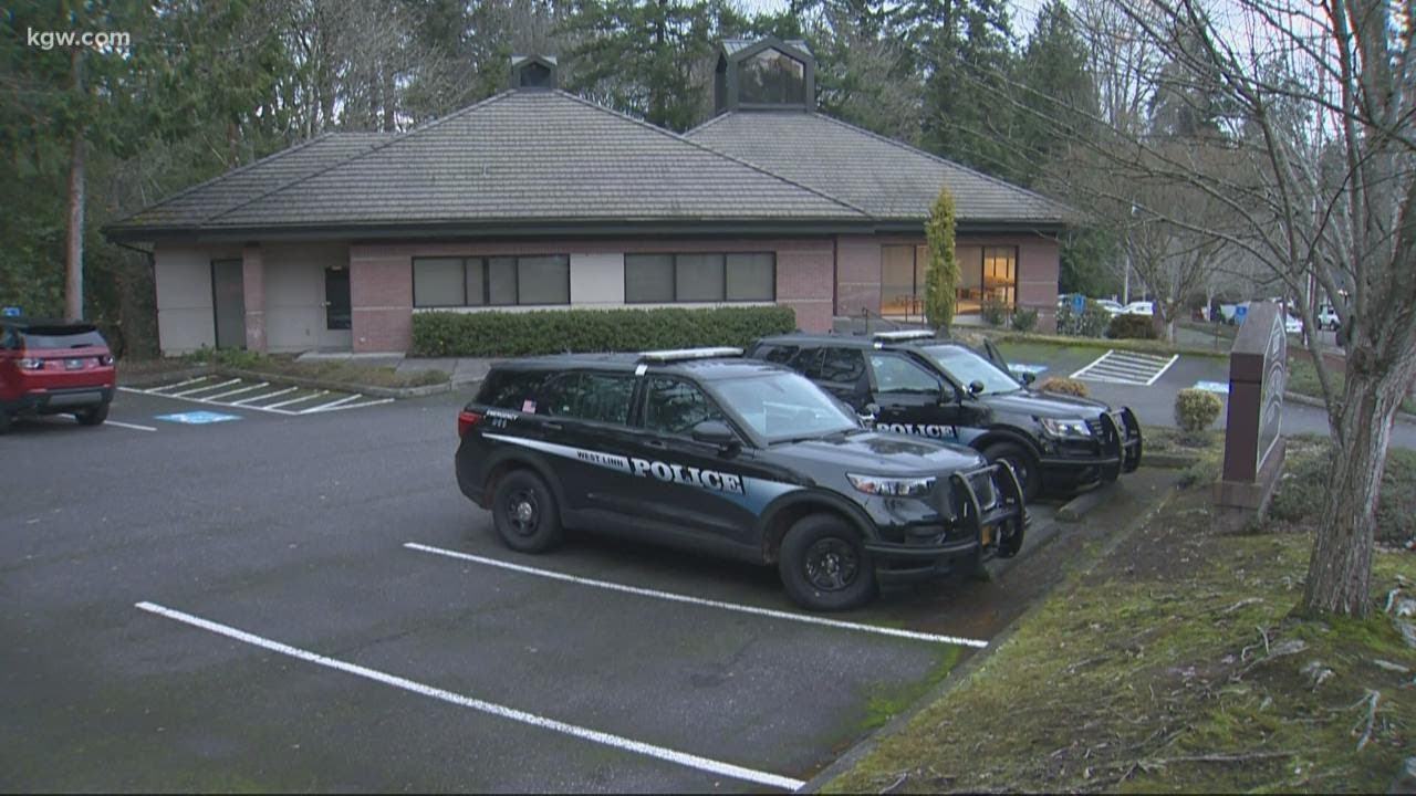 Former West Linn doctor accused of sexually abusing women and children