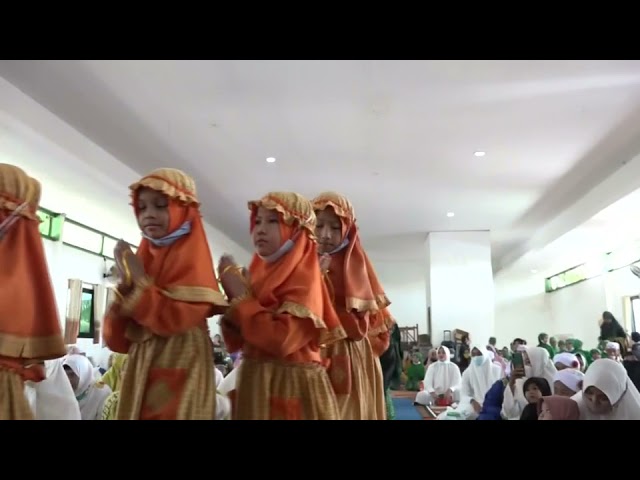 PENAMPILAN RUDAT SANTRI TPQ AL FALAH BANJARBARU | Khotmil Qur’an 2021 class=