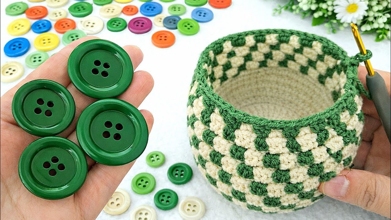 Make MONEY with This Easy Crochet Basket Using Buttons! 💰 Recycling Idea 😍