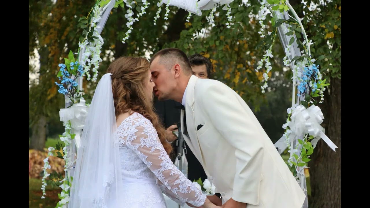 Southeast Michigan Wedding Photographer