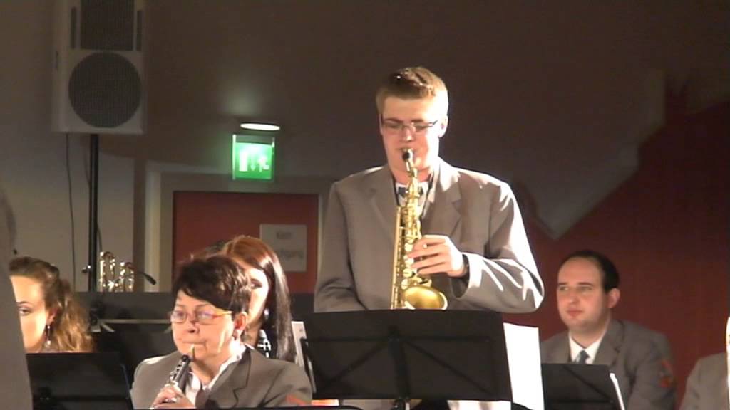 Ronald Binge - Concerto For Alto Sax and Band