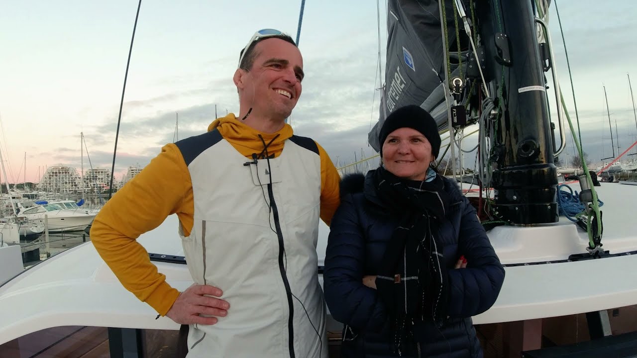 ⁣Témoignage propriétaires Outremer 55 - Hélène et Jean-David (en français)