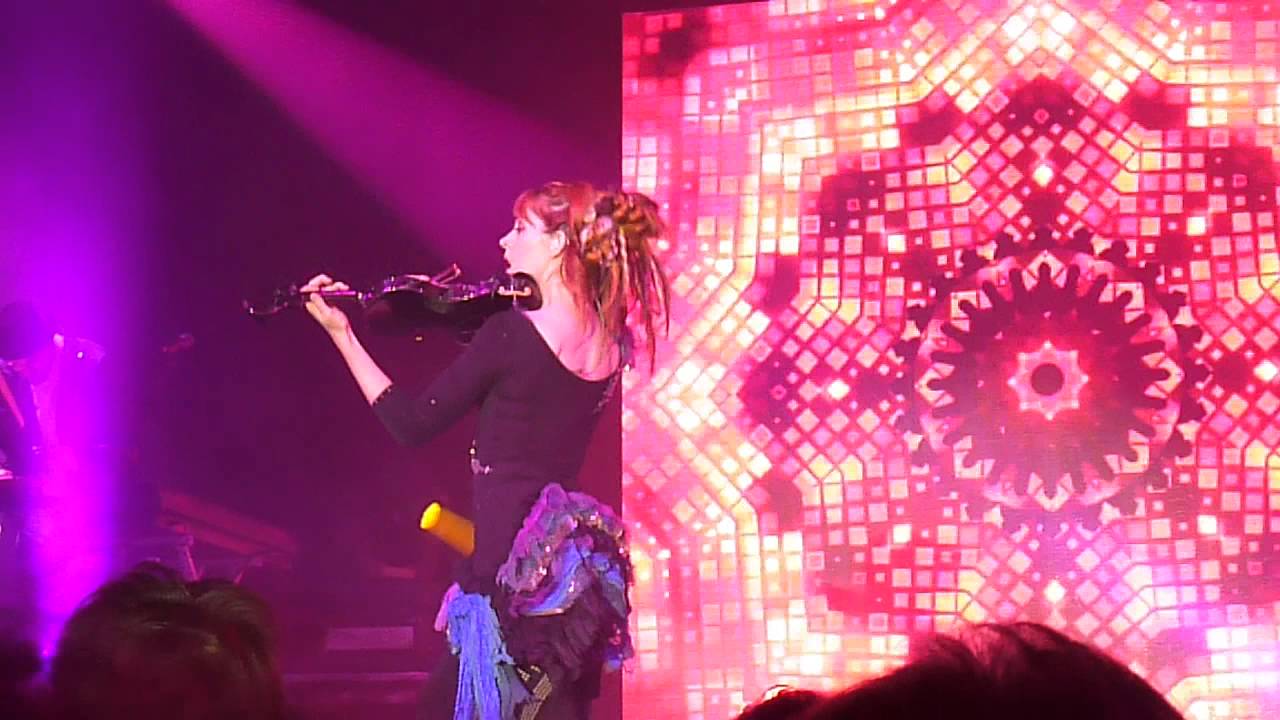 Lindsey Stirling Electric Daisy Violin (Live du 12/11/2014 à Saint