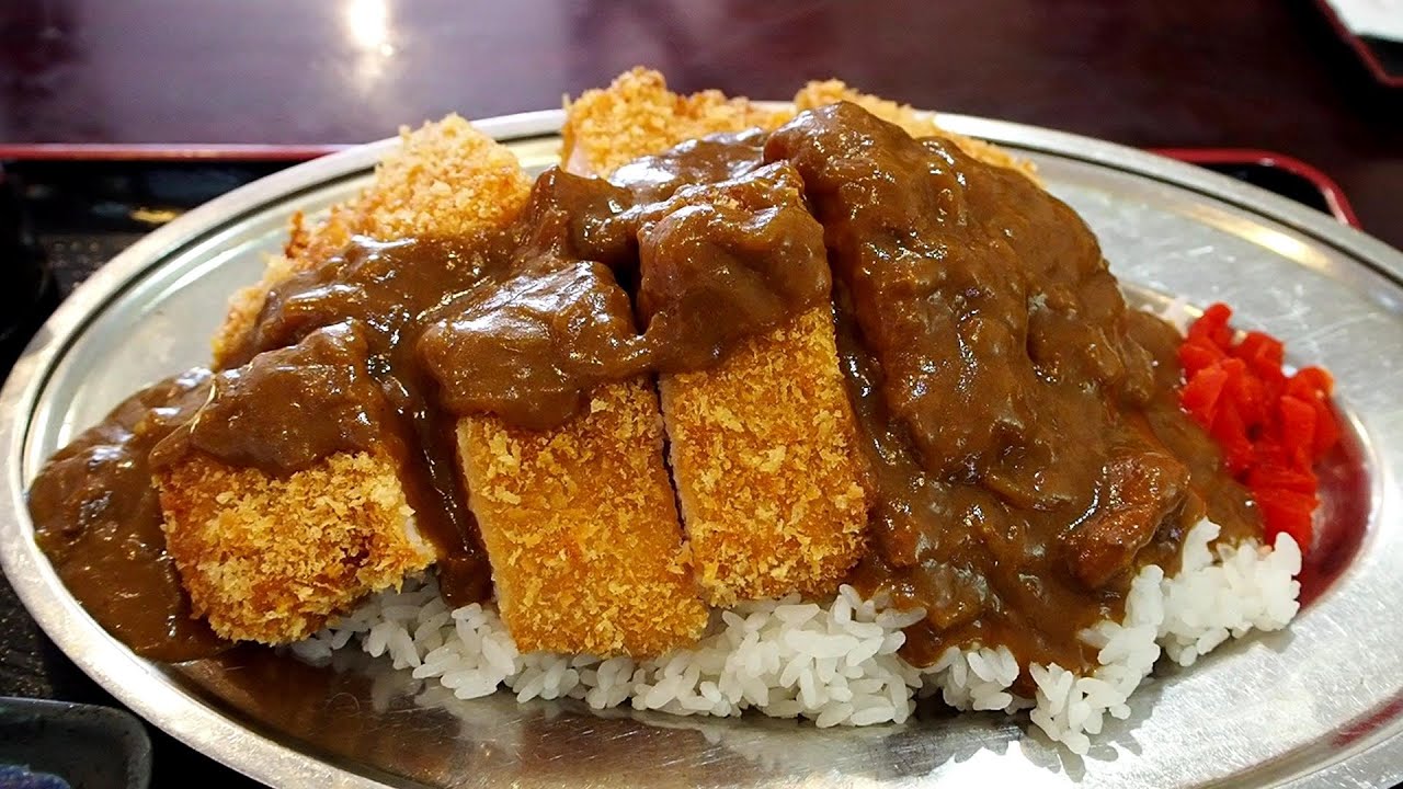 デカ盛！『カツカレー！カツ２枚！』埼玉【恵比須屋食堂】ぶ厚い柔らかい肉は四元豚！美味しい！埼玉・東松山