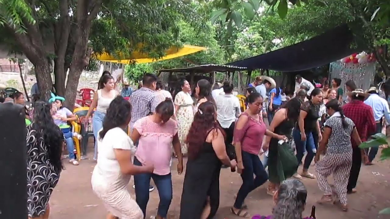 Zapateando en la Tierra Caliente de Guerrero...