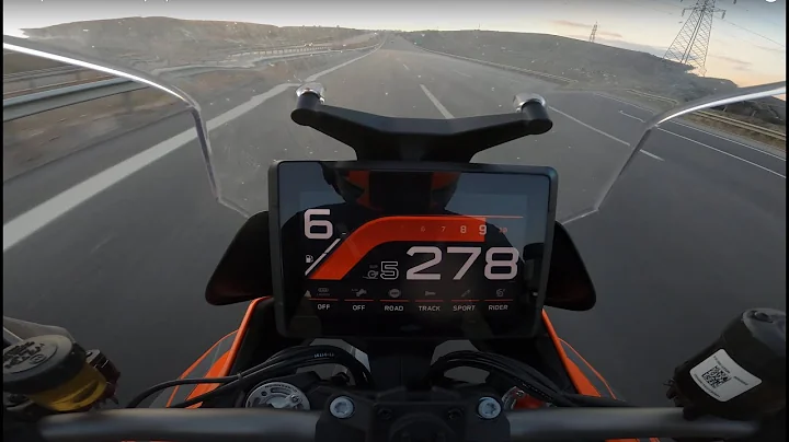 2022 KTM 1290 Super Duke GT Top Speed - 天天要聞