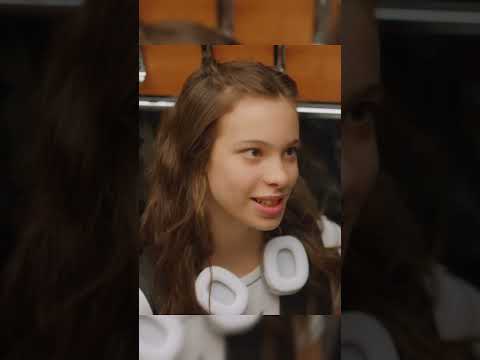Даня встречается с только из- за денег Отдаёт ему все свои сбережения 🙀 #никажукова #сериал #фильмы
