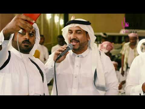 دلع الشاعر طارق فقيهي في زواج آل العسيس 