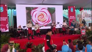 4kids  live at Mudipat ( Hari Merdeka Rock version)
