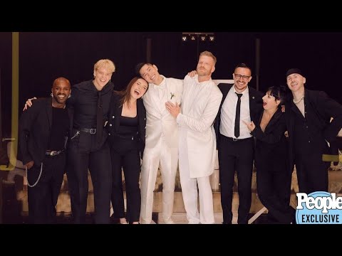 Scott Hoying surprises new husband with Blackpink medley dance at wedding (full performance)