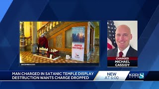 Mississippi man charged with vandalizing Satanic Temple of Iowa display wants charges dropped