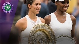 Garbiñe Muguruza and Venus Williams show off their Wimbledon 2017 trophies