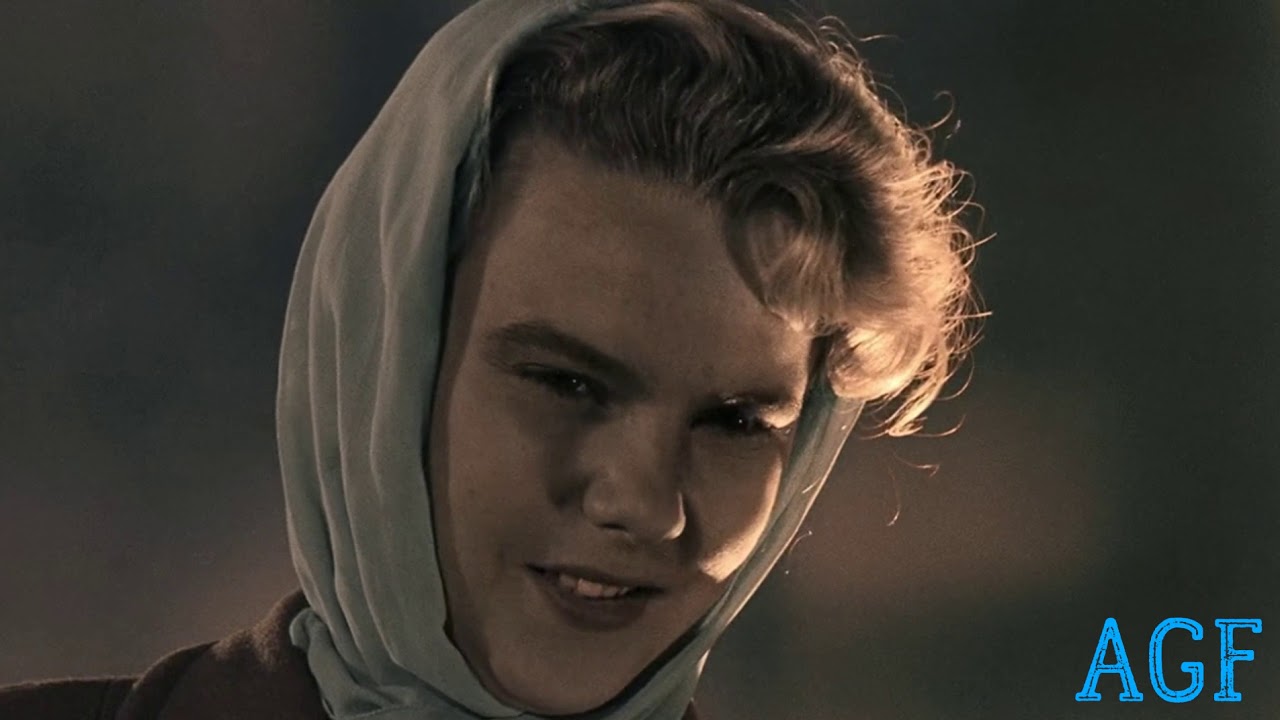 Песня из кинофильма ,,Весна на заречной улице" - YouTube