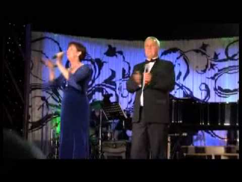 Sean Wilson & Ann Breen - The Green Fields of Irel...