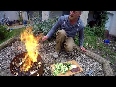 Video: Wie Man Pilaw über Dem Feuer Kocht: Regeln Und Feinheiten