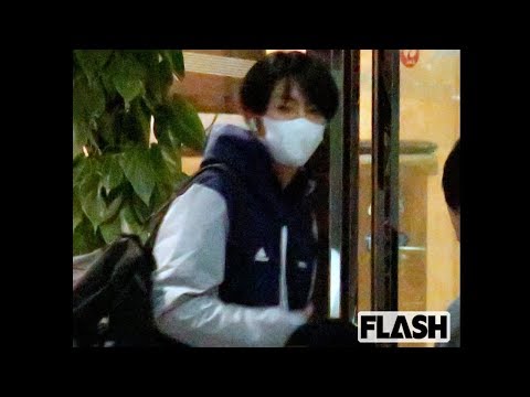 相葉雅紀　「つき合いは5年以上」　彼女とトイプードルが待つ家！