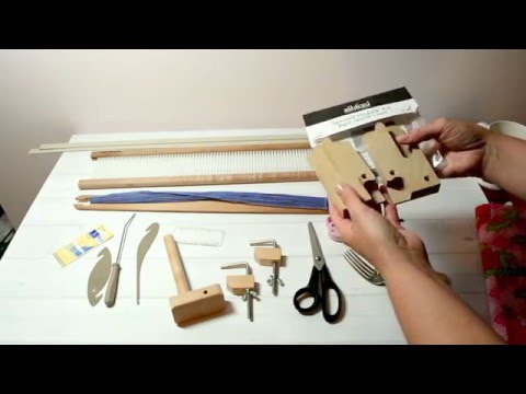 Tools for rigid heddle weaving