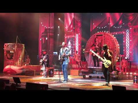 RICARDO ARJONA VIP...Señorita...Circo Soledad...Auditorio Telmex. Guadalajara. Mexico 2017 2017