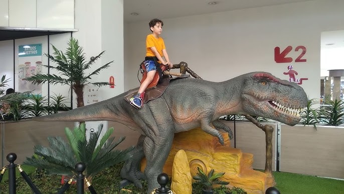 Suzano Shopping recebe dinossauros e brincadeiras do Dino´s Adventure -  Gazeta Popular