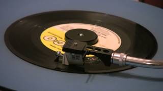 Video thumbnail of "Iron Butterfly - In-A-Gadda-Da-Vida - 45 RPM VERY Short Version Original Mono Mix"