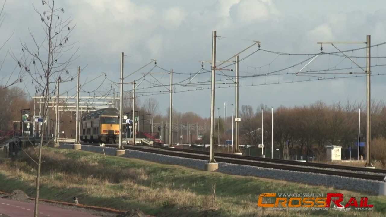 trains at the Schiphollijn 1 - NS HiSpeed