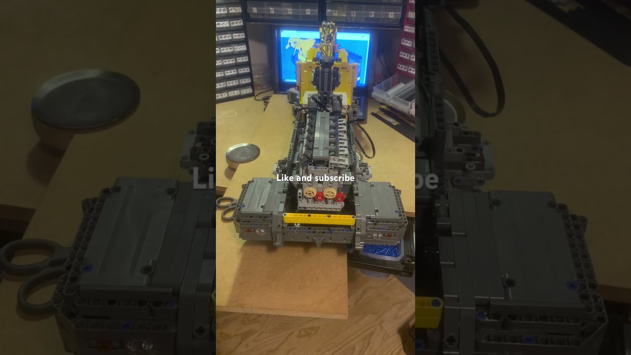 Lego technic liebherr 586 loader, 12.000 bricks and 10kg