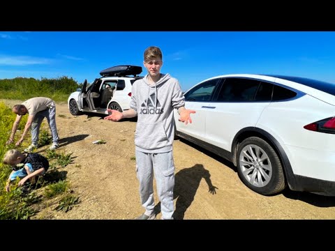 Видео: ПЛОХОЕ начало путешествия...Tesla ЗАКРЫЛАСЬ с ключом ВНУТРИ. Мы в горах... КАК открыть Tesla???