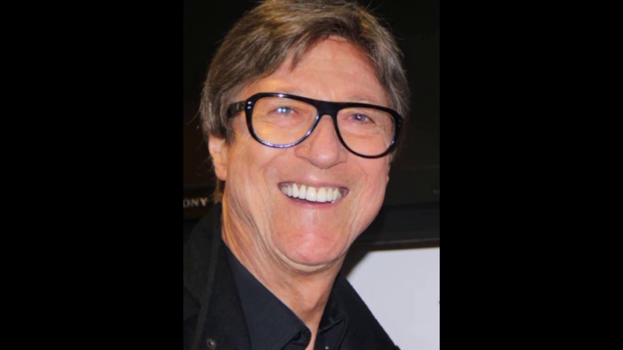 Mira Hank Marvin Sumiko en YouTube Mira Hank Marvin Sumiko en YouTube