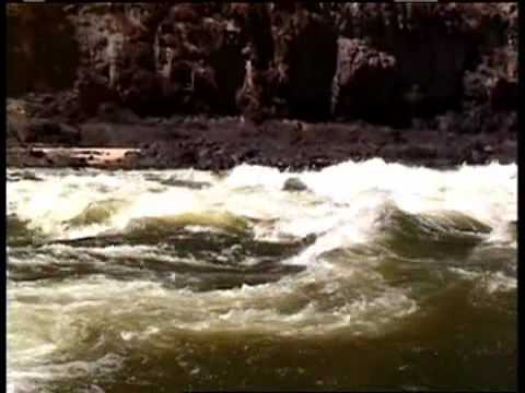 Whitewater Rafting the Mighty Zambezi, Zimbabwe, A...