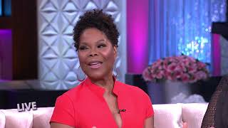 Actress Angela Robinson Talks About The Time Billy Porter Coached Her To Walk Like Him!