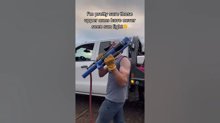 Farmers tan is cool right? #farmlife #farming #farm #country #countrymusic #farmboy - DayDayNews