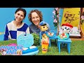 Oyuncak Kafe - Ayşe ve Nicole Paw Patrol için kemikli waffle yapıyor. Yemek yapma oyunu