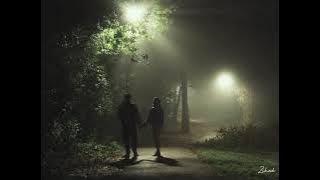 কুয়াশা ঘেরা শীতে রাতে তারার খেলায়,ডুবে যায় তোমার ভাবনায় 🖤🫰