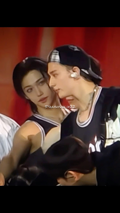 👀🥝🍓#hyunlix #hyunlixmoment #hyunjin #felix