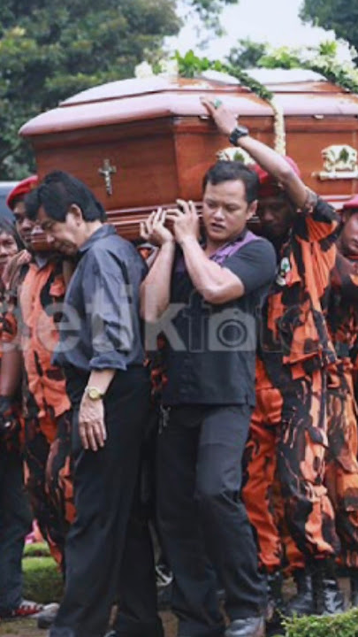 Rinto Harahap dari muda sampai menutup usia