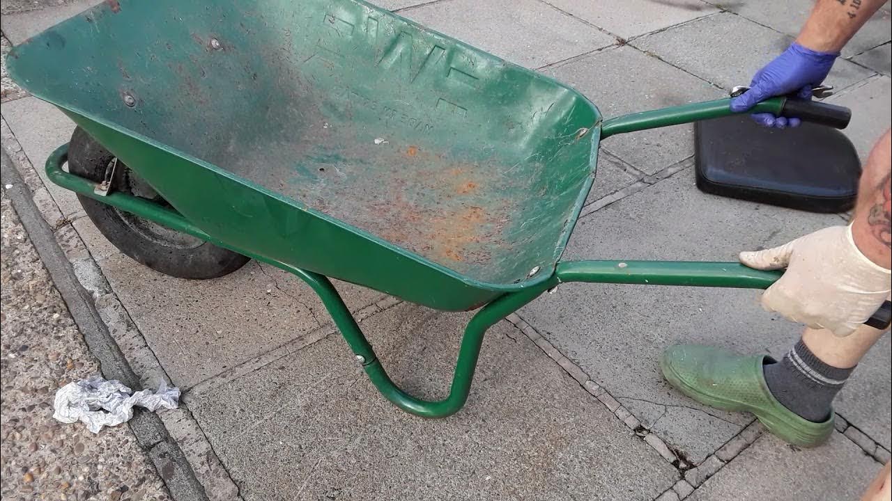 How Do I Repair My Wheelbarrow That Was A Skip Find 🌻 Recycling 🌻
