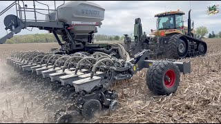 Planting No Till Soybeans with a Fendt Momentum Planter | Greenville Ohio by Mike Less - Farmhand Mike 26,379 views 4 days ago 11 minutes, 5 seconds