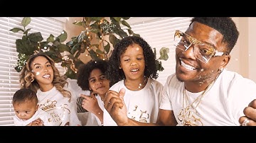 The Beverly Halls - Deck The Halls (Official Music Video)