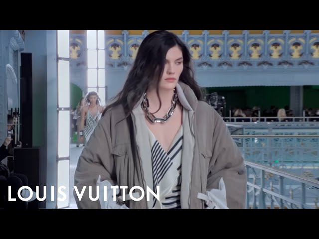 Watch Louis Vuitton's Spring-Summer 2021 Show Live From Paris