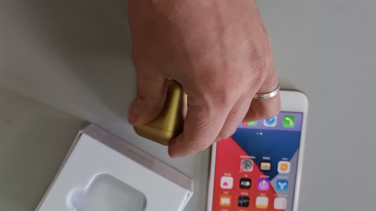 Come accoppiare I12 Airpods Tws Earphone a Iphone o Android - Informazioni  sugli auricolari / auricolari - Notizie - Shenke Xinfei Technology Co., Ltd
