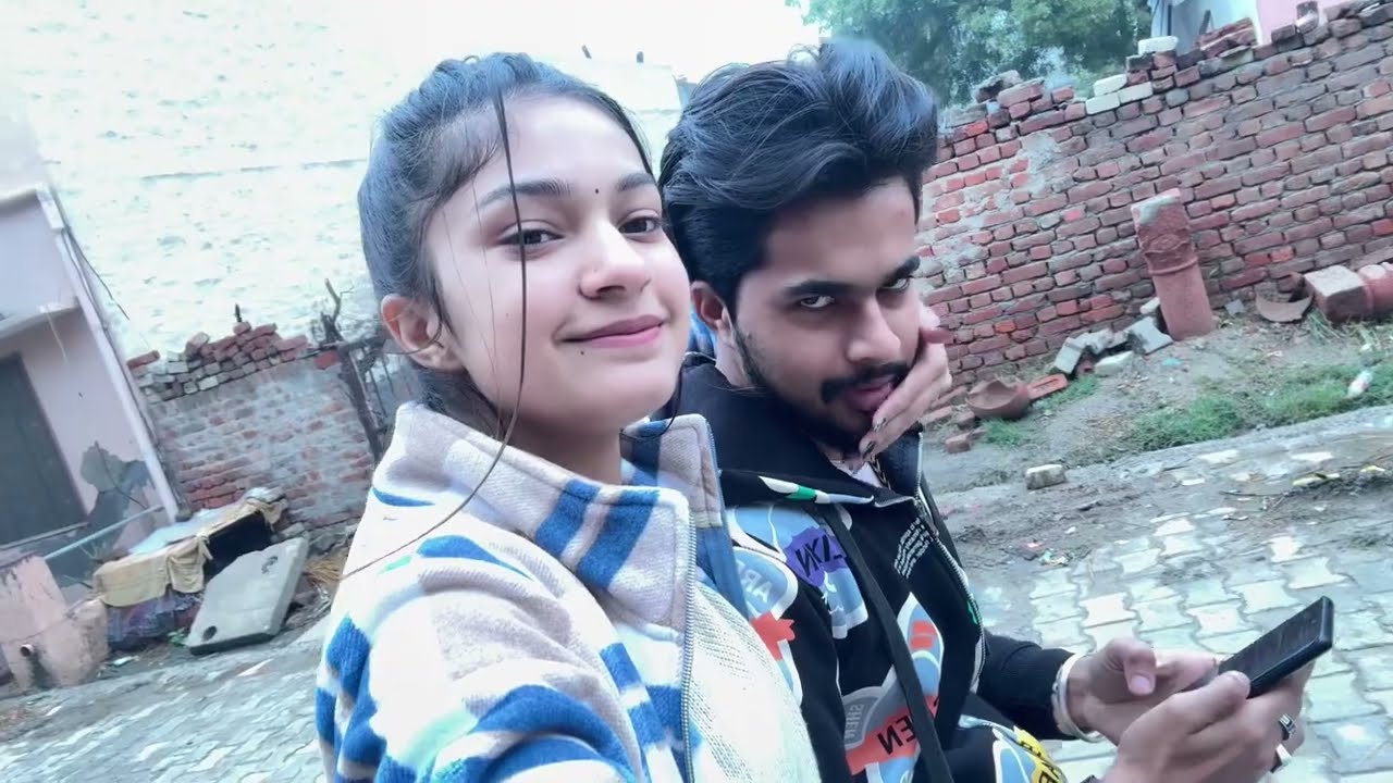 Baarish me b gye market me 🤯🫣 Tripling ka Chalan kaat gya hota 🫣