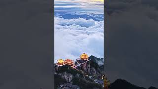Laojun Mountain After Rain | Misty Peaks in Luoyang