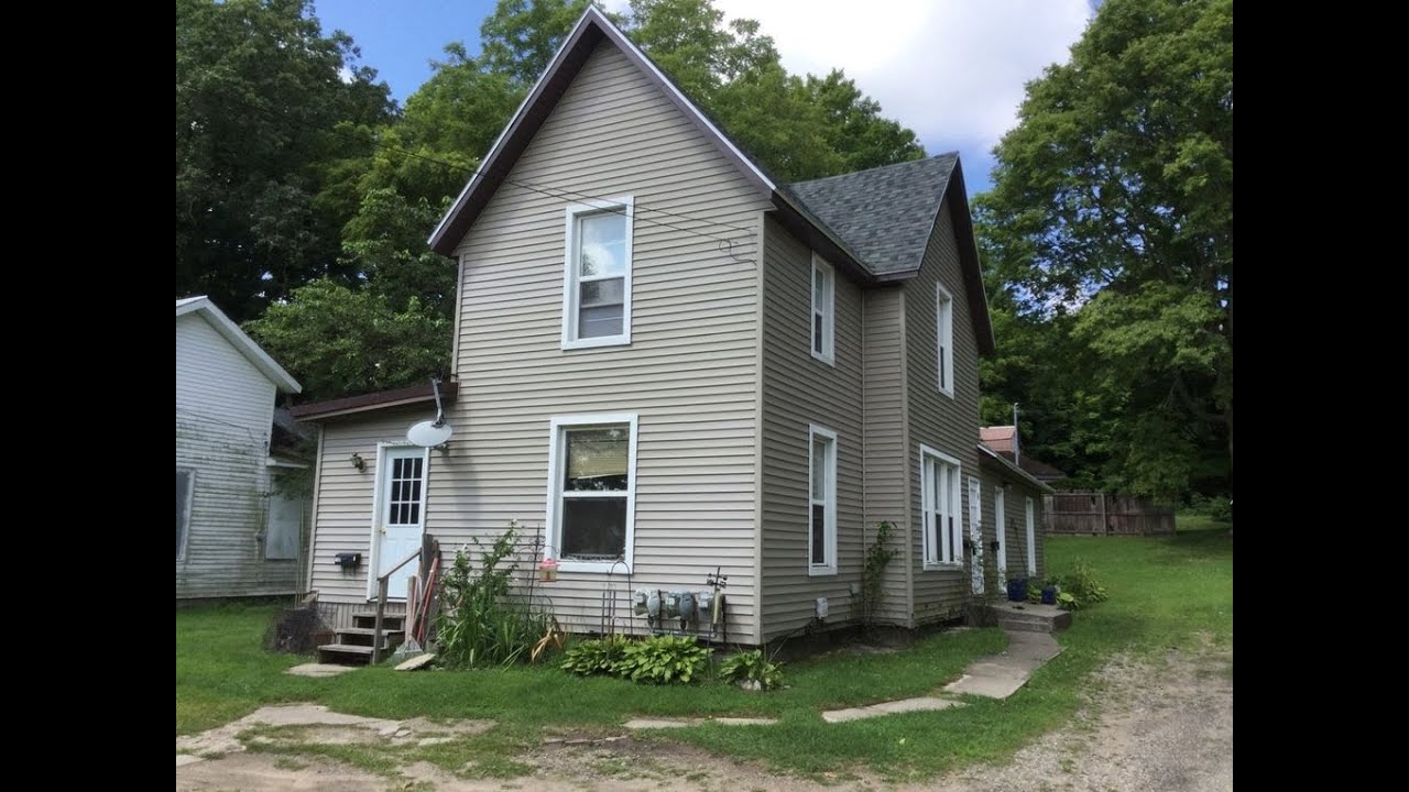 Apartments for Rent in Hastings 1BR/1BA by Property Management in