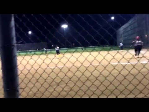Yaya with the infield hit scores 1