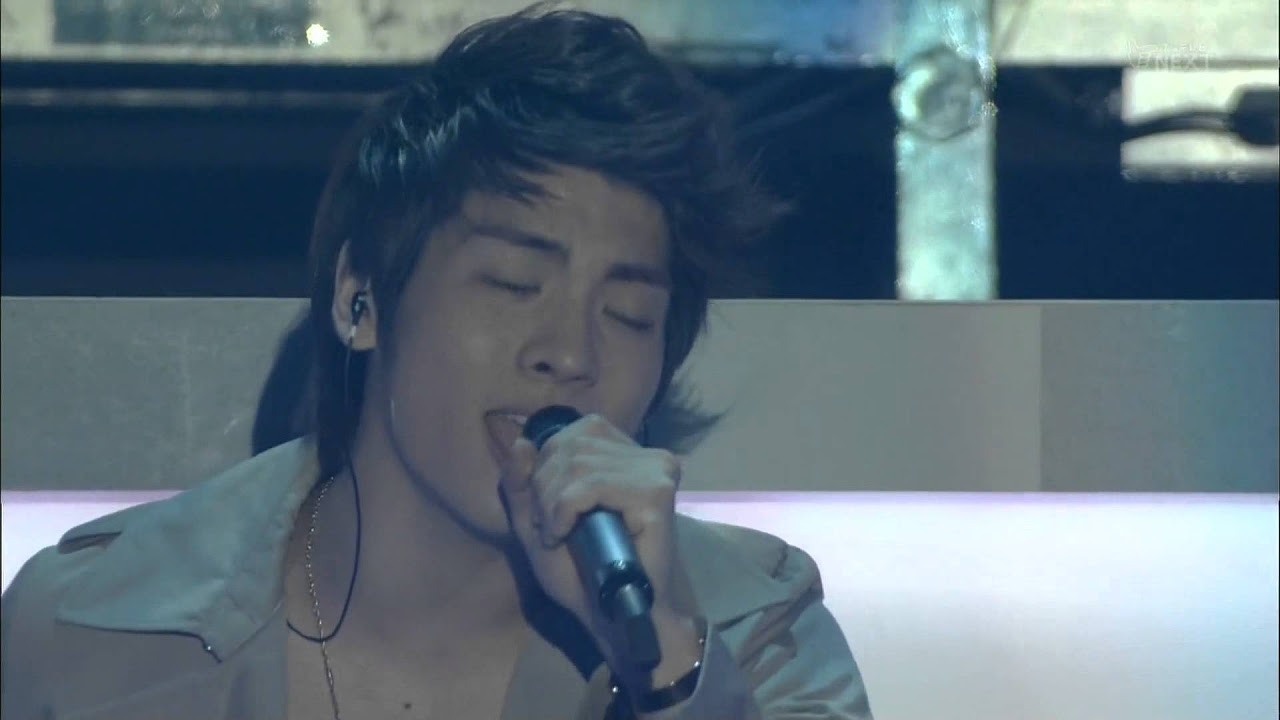 SHINee - Romantic