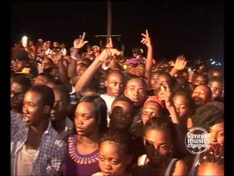 JAYWON PERFPRMING FILEBE @THE 14TH KENNIS MUSIC EASTER FESTIVAL