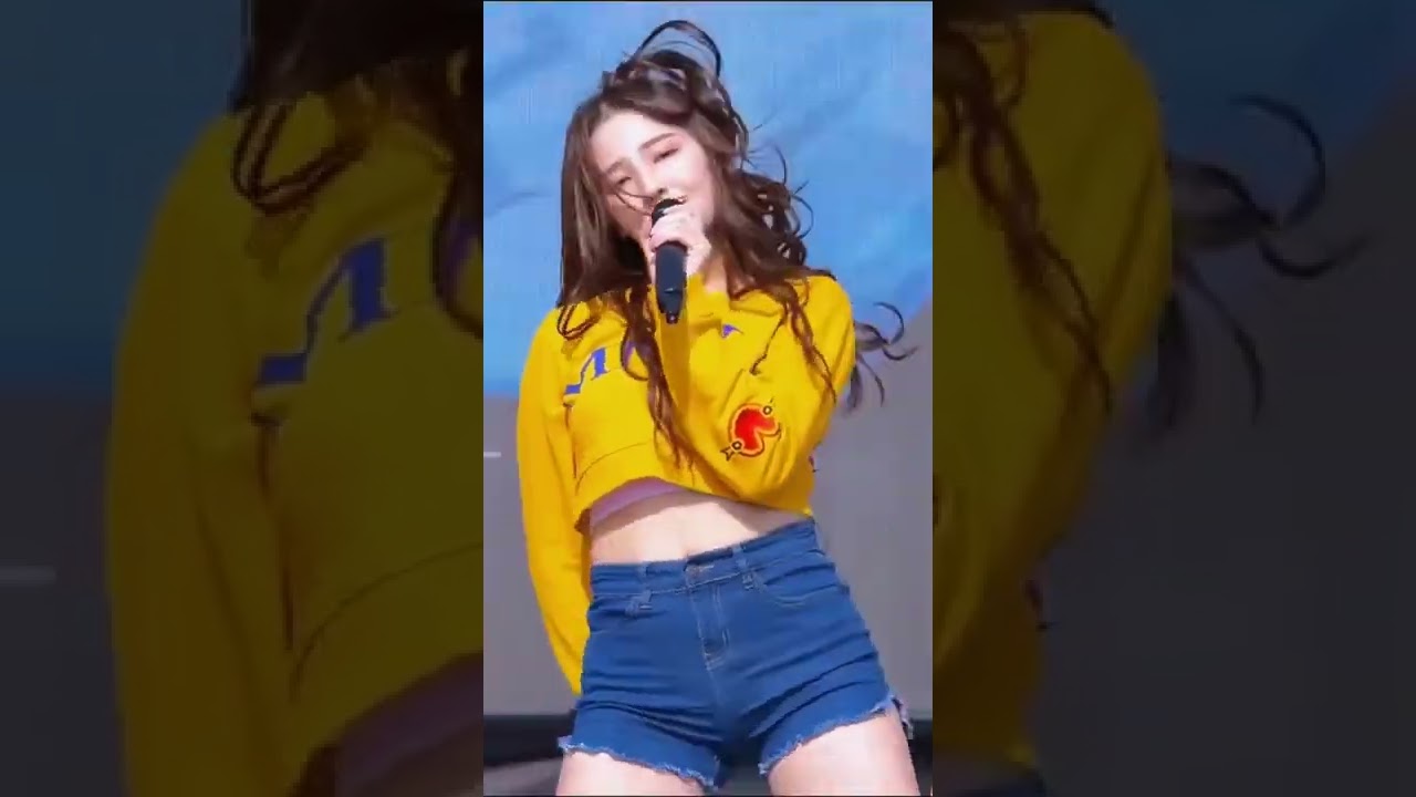 #nancymomoland